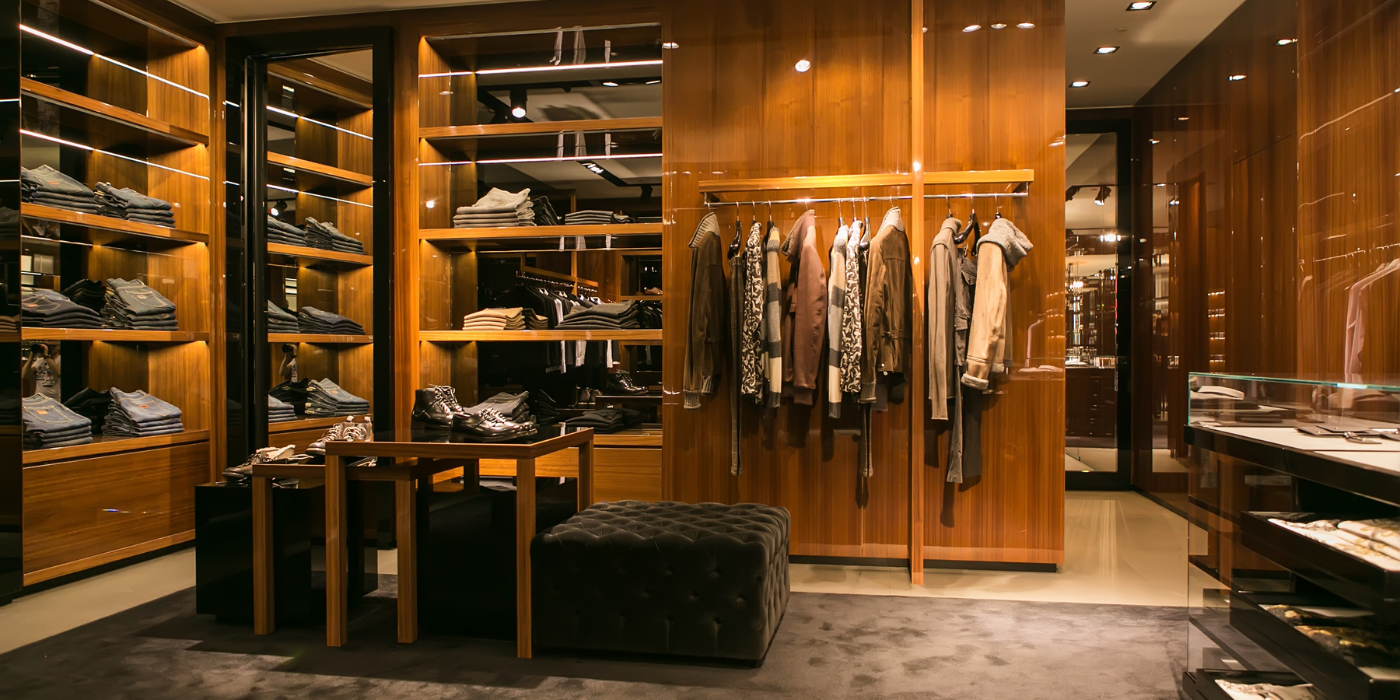 5 Practical Steps to Increase Foot Traffic to Your Clothing and Footwear Store
